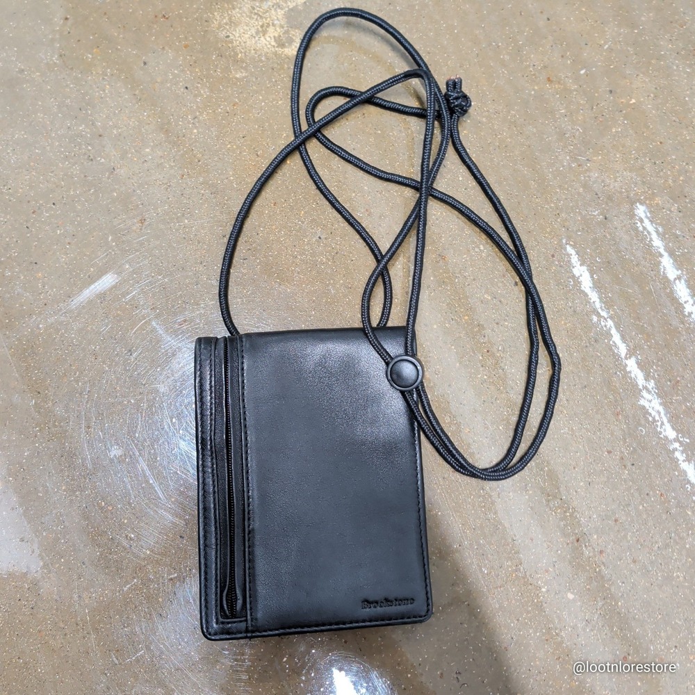 Brookstone Leather Neck Wallet Crossbody Bag Black Small Travel Pouch Zip Top